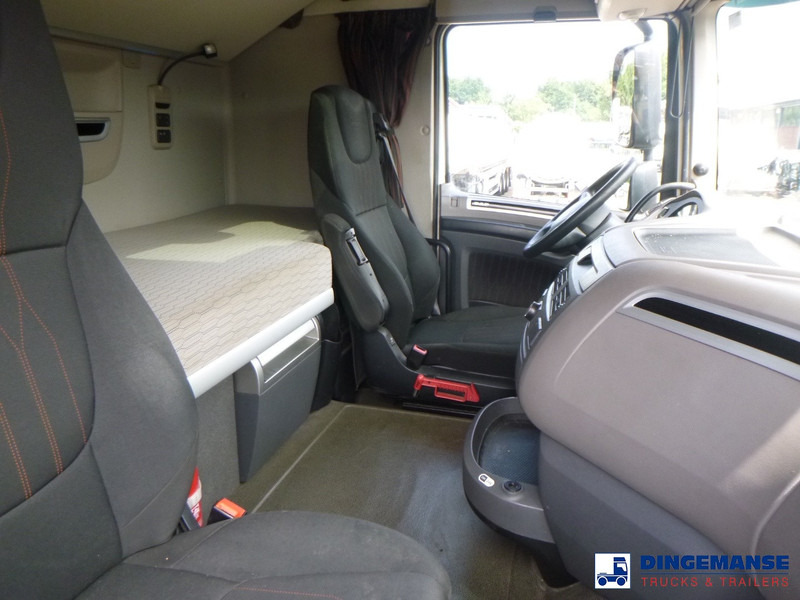 Tractor truck DAF XF 530 6x2 Euro 6: picture 14