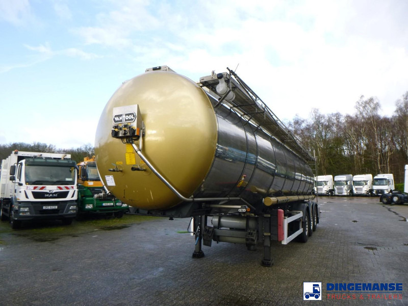 Van Hool Chemical tank inox 30 m3 / 1 comp ADR 12/03/2024 - Tanker semi-trailer: picture 1 Van Hool Chemical tank inox 30 m3 / 1 comp ADR 12/03/2024 - Tanker semi-trailer: picture 1