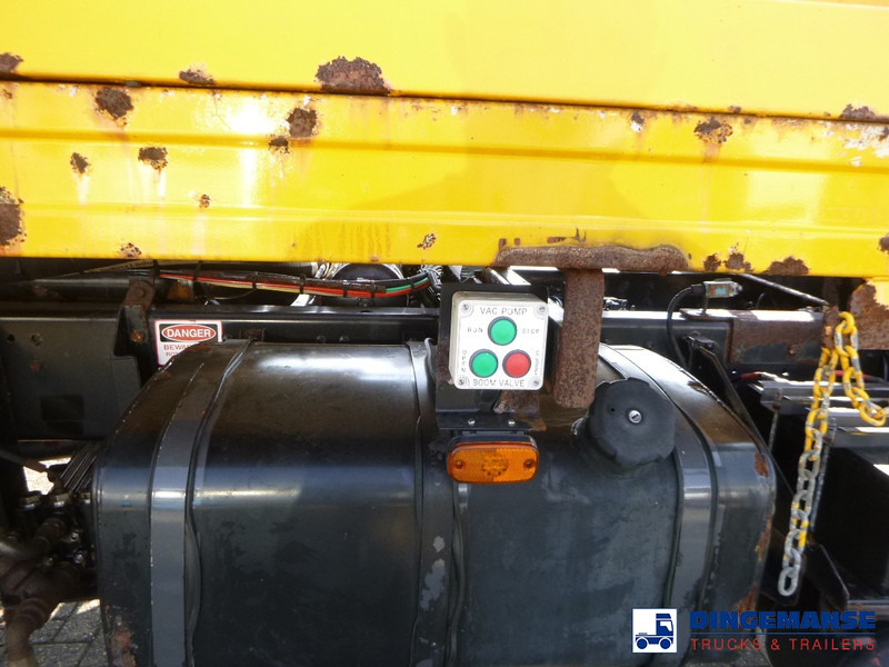 Vacuum truck Volvo FL6 4x2 RHD Whale vacuum tank 8 m3: picture 14