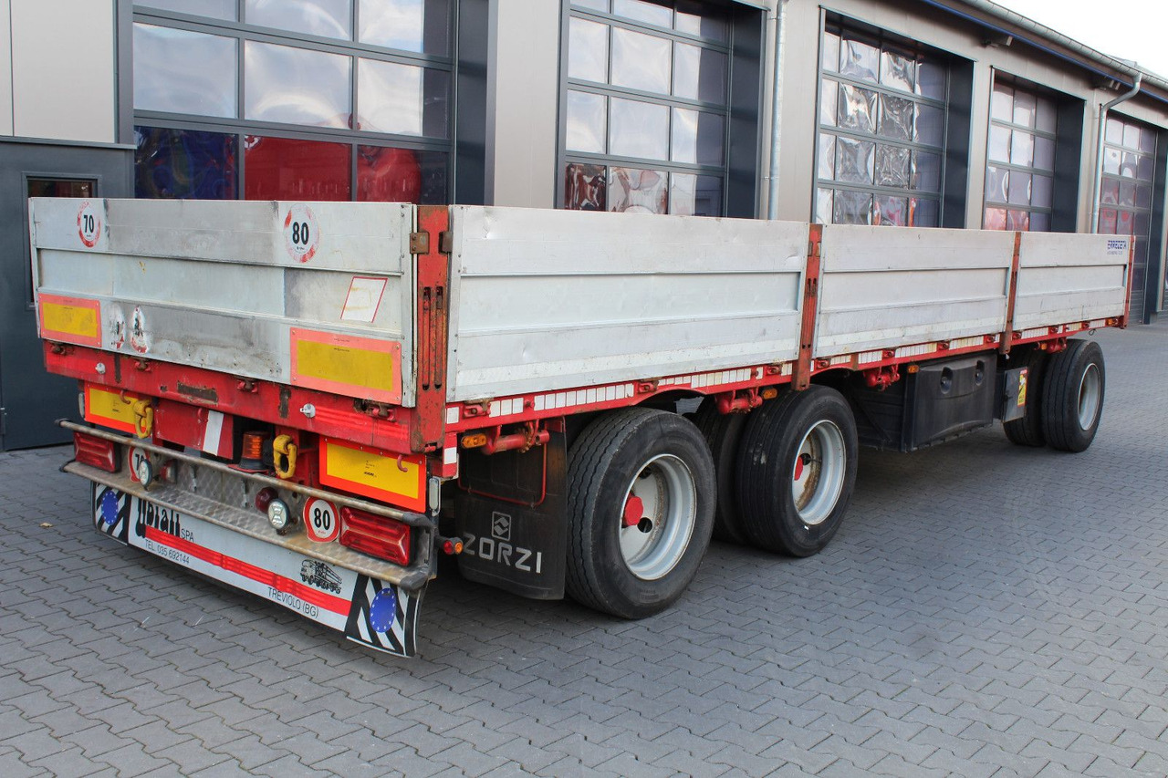 3-Achs ZORZI Pritschen-Anhänger Plateau-Rolle - Low loader trailer: picture 4 3-Achs ZORZI Pritschen-Anhänger Plateau-Rolle - Low loader trailer: picture 4