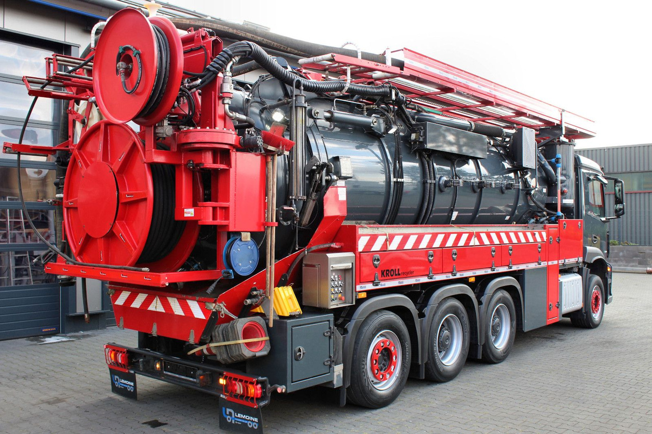 Mercedes-Benz AROCS 3246 8x4 Kroll 16m³ WRG Winterheizung -15C - Vacuum truck: picture 4 Mercedes-Benz AROCS 3246 8x4 Kroll 16m³ WRG Winterheizung -15C - Vacuum truck: picture 4