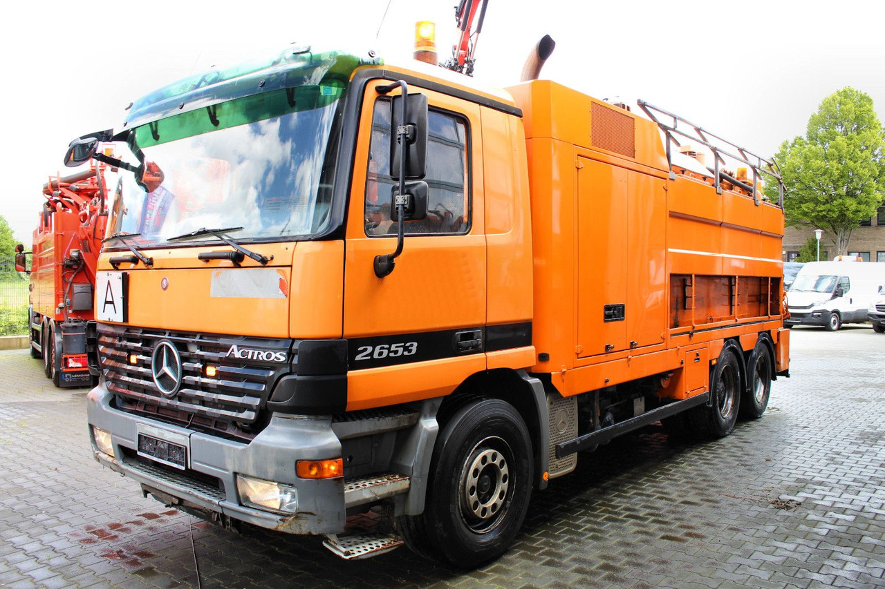 Mercedes-Benz Actros 2653 6x4 V8 Müller 16m³ Saug u.Spül-Kombi - Vacuum truck: picture 2 Mercedes-Benz Actros 2653 6x4 V8 Müller 16m³ Saug u.Spül-Kombi - Vacuum truck: picture 2