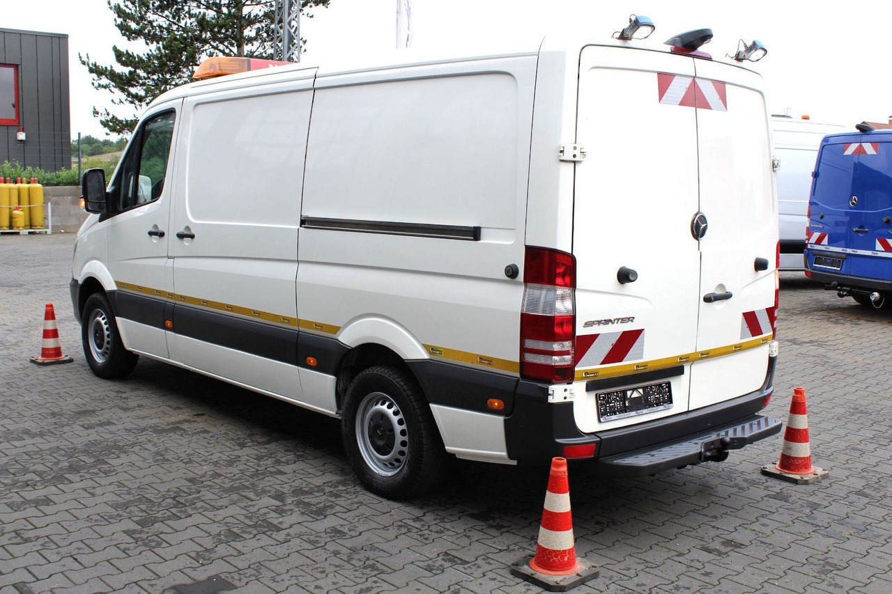 Mercedes-Benz Sprinter 316 CDI + Leistikow 1m³ HD-Spüler 3,5t - Vacuum truck: picture 3 Mercedes-Benz Sprinter 316 CDI + Leistikow 1m³ HD-Spüler 3,5t - Vacuum truck: picture 3