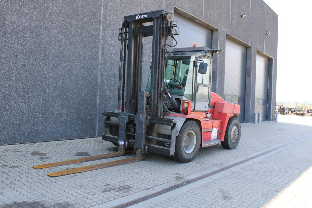 Kalmar DCE100-6 - Diesel forklift: picture 2 Kalmar DCE100-6 - Diesel forklift: picture 2
