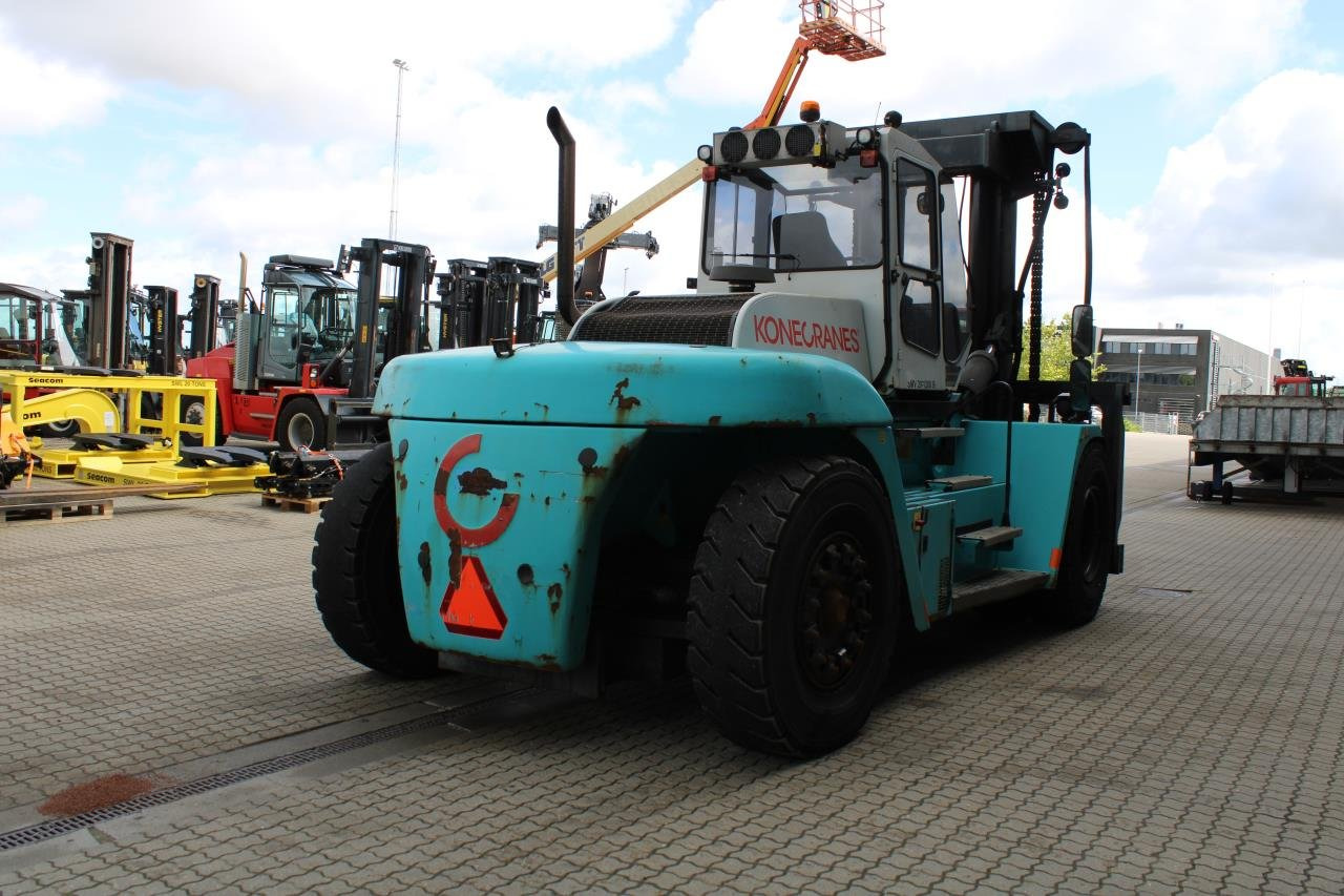 SMV KONECRANES SL20-1200 - Diesel forklift: picture 3 SMV KONECRANES SL20-1200 - Diesel forklift: picture 3