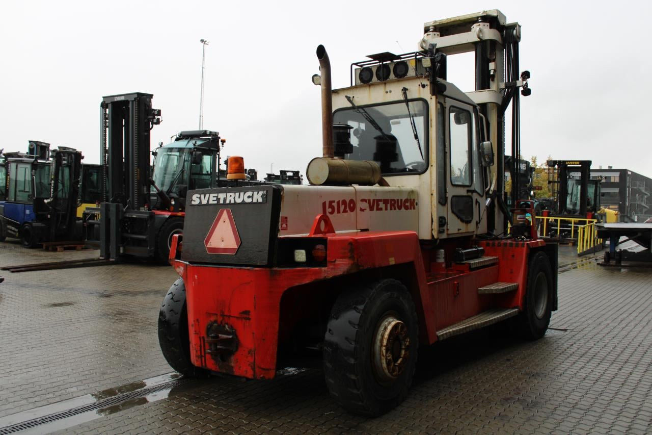 SveTruck 15120-35 - Diesel forklift: picture 3 SveTruck 15120-35 - Diesel forklift: picture 3