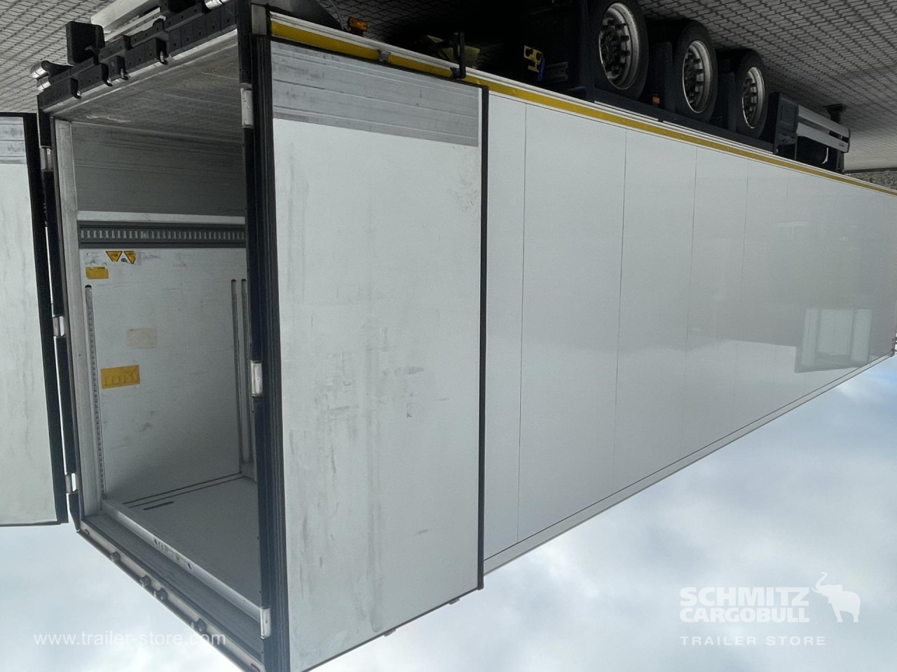 SCHMITZ Auflieger Tiefkühler Mega Double deck - Isothermal semi-trailer: picture 2 SCHMITZ Auflieger Tiefkühler Mega Double deck - Isothermal semi-trailer: picture 2