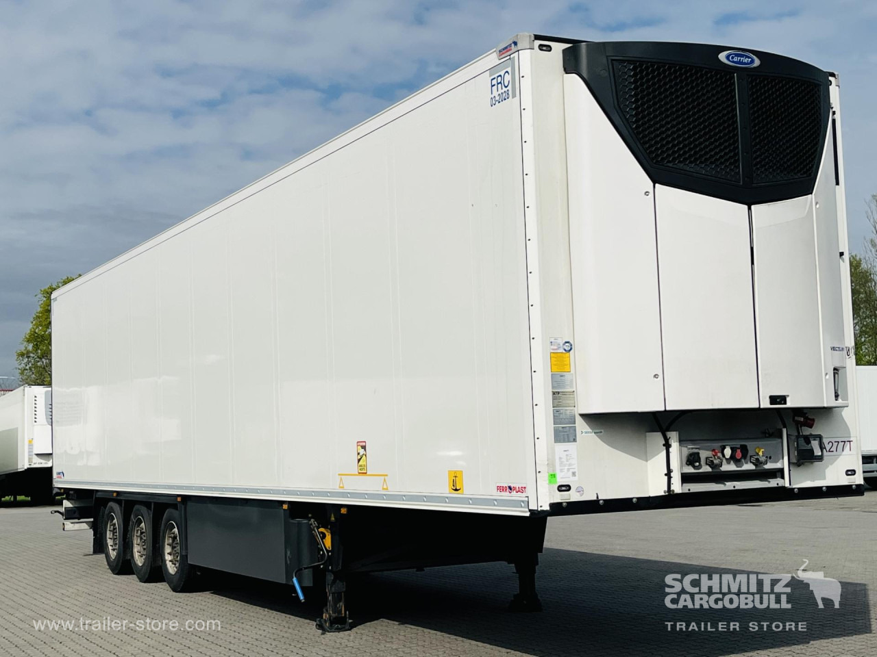 SCHMITZ Auflieger Tiefkühler Multitemp - Isothermal semi-trailer: picture 1 SCHMITZ Auflieger Tiefkühler Multitemp - Isothermal semi-trailer: picture 1