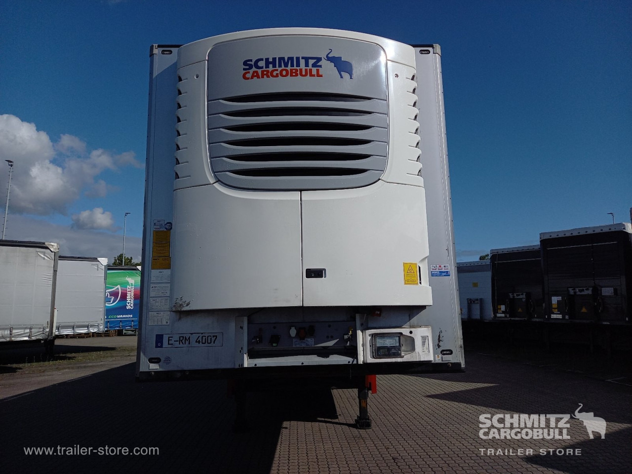 SCHMITZ Auflieger Tiefkühler Multitemp - Isothermal semi-trailer: picture 3 SCHMITZ Auflieger Tiefkühler Multitemp - Isothermal semi-trailer: picture 3