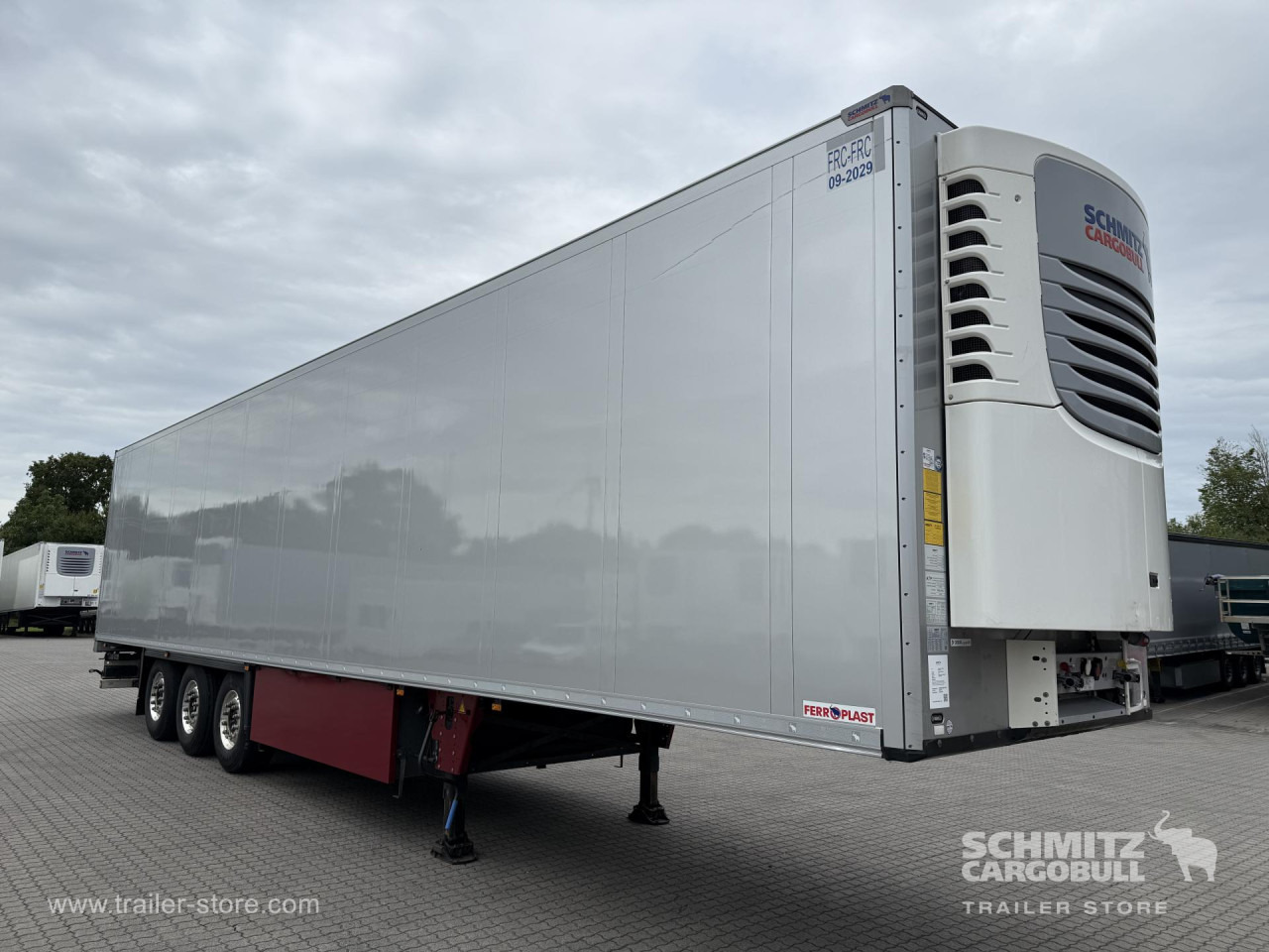 SCHMITZ Auflieger Tiefkühler Multitemp - Isothermal semi-trailer: picture 1 SCHMITZ Auflieger Tiefkühler Multitemp - Isothermal semi-trailer: picture 1