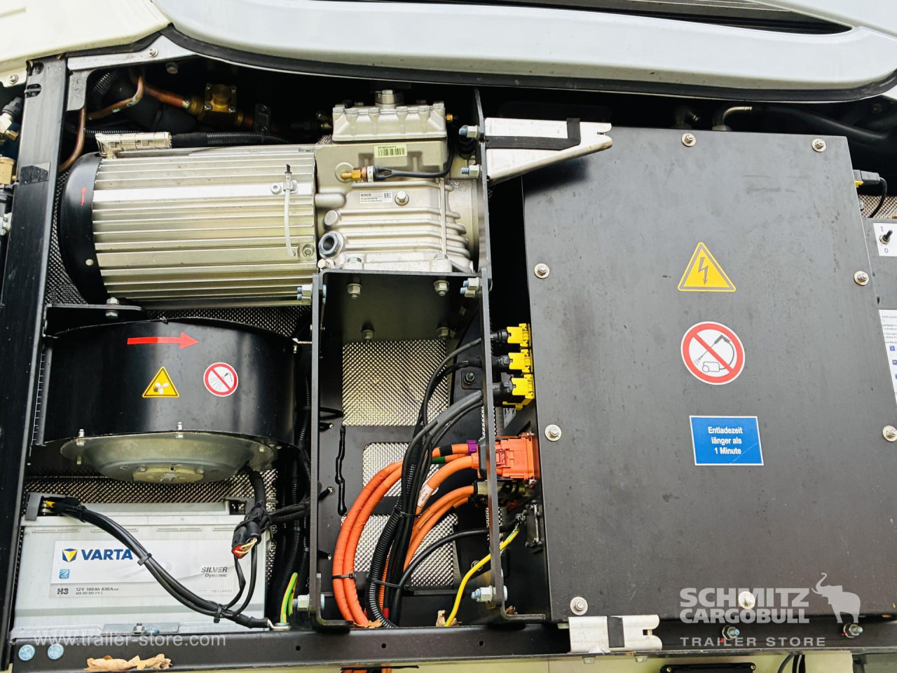 Isothermal semi-trailer SCHMITZ Auflieger Tiefkühler Multitemp Taillift: picture 14