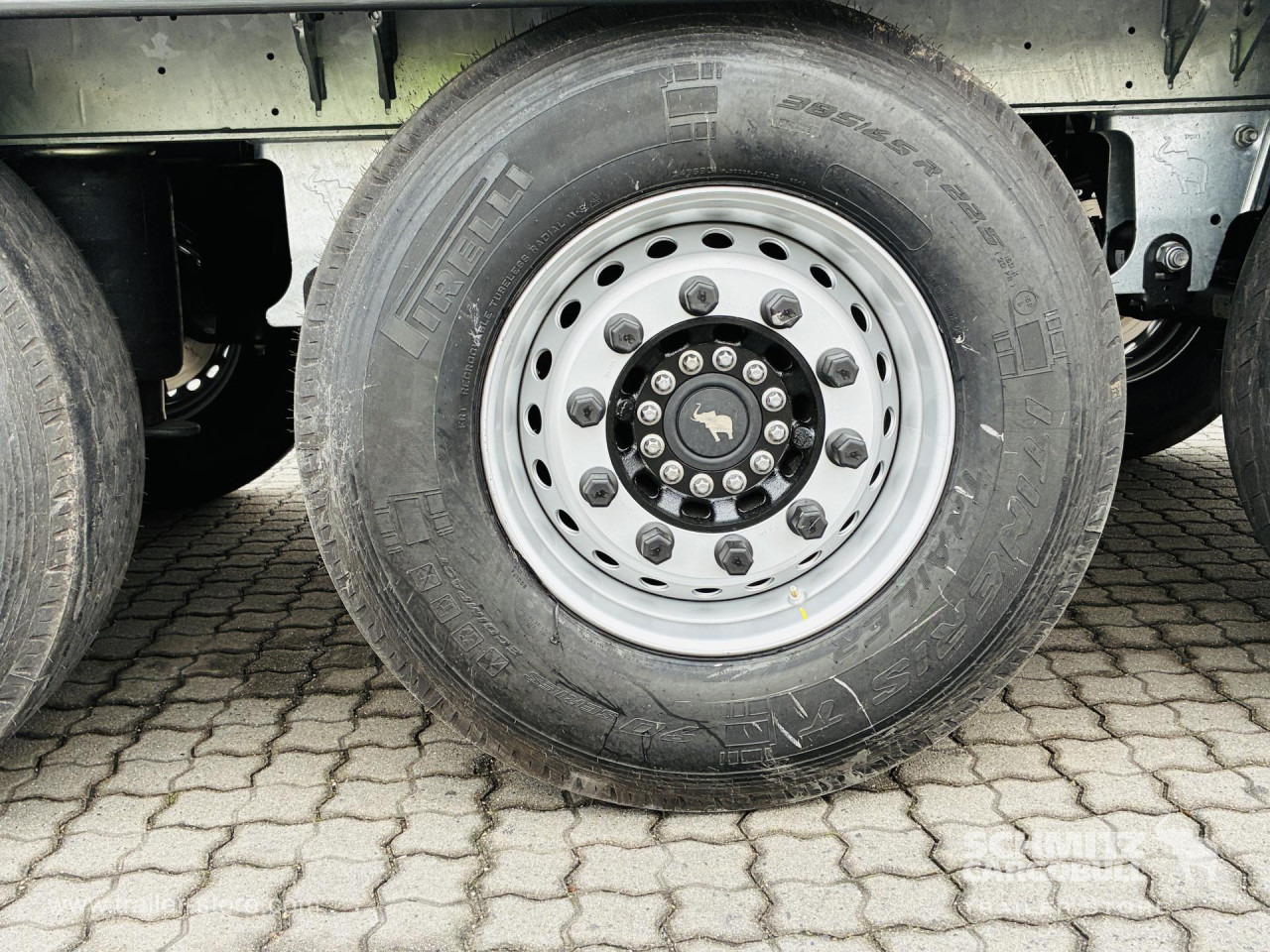 SCHMITZ Auflieger Tiefkühler Standard Double deck - Isothermal semi-trailer: picture 5 SCHMITZ Auflieger Tiefkühler Standard Double deck - Isothermal semi-trailer: picture 5