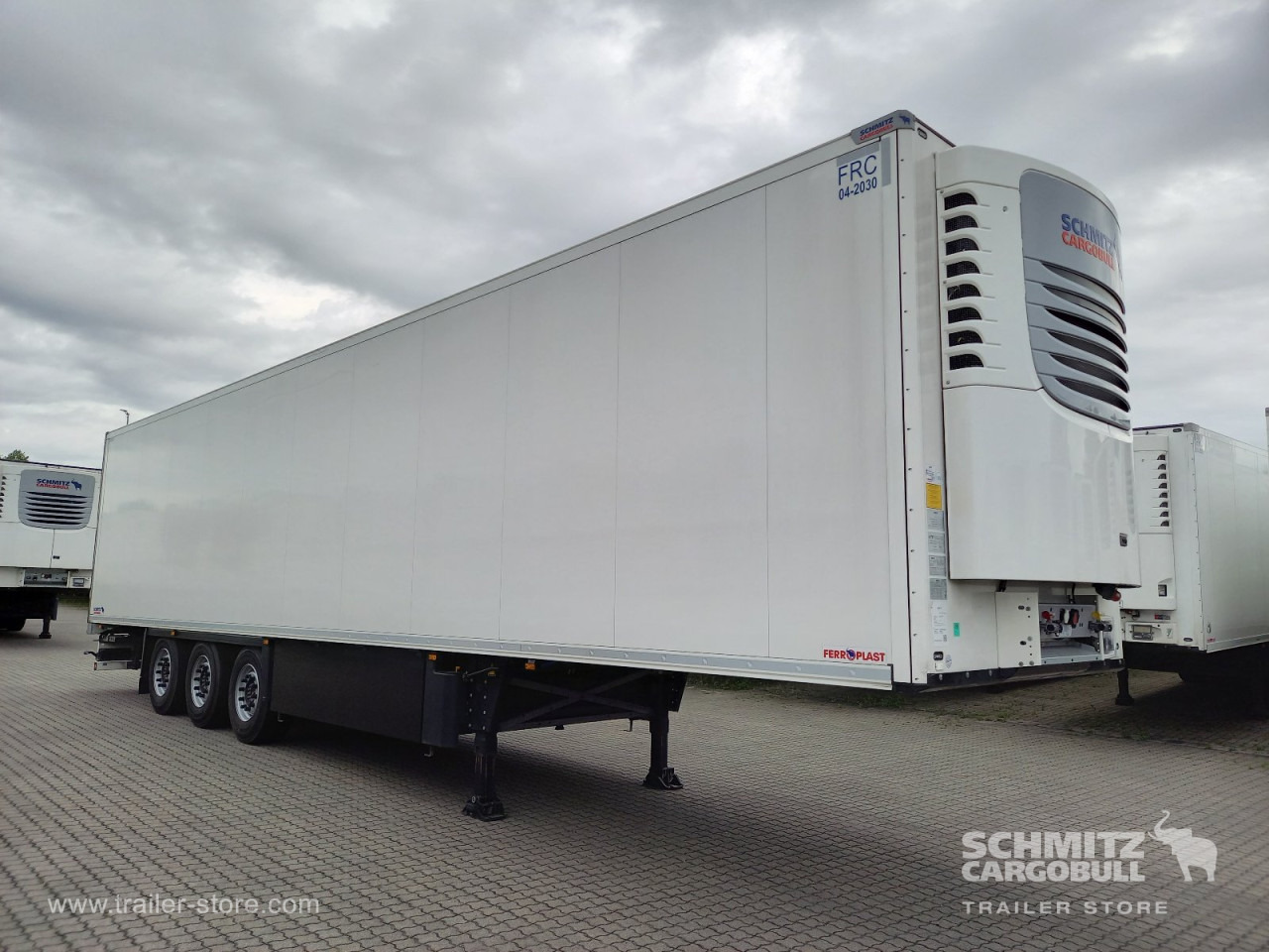 SCHMITZ Auflieger Tiefkühler Standard Double deck - Isothermal semi-trailer: picture 1 SCHMITZ Auflieger Tiefkühler Standard Double deck - Isothermal semi-trailer: picture 1