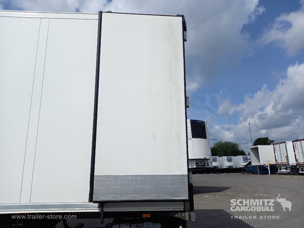 SCHMITZ Auflieger Tiefkühler Standard Double deck - Isothermal semi-trailer: picture 2 SCHMITZ Auflieger Tiefkühler Standard Double deck - Isothermal semi-trailer: picture 2