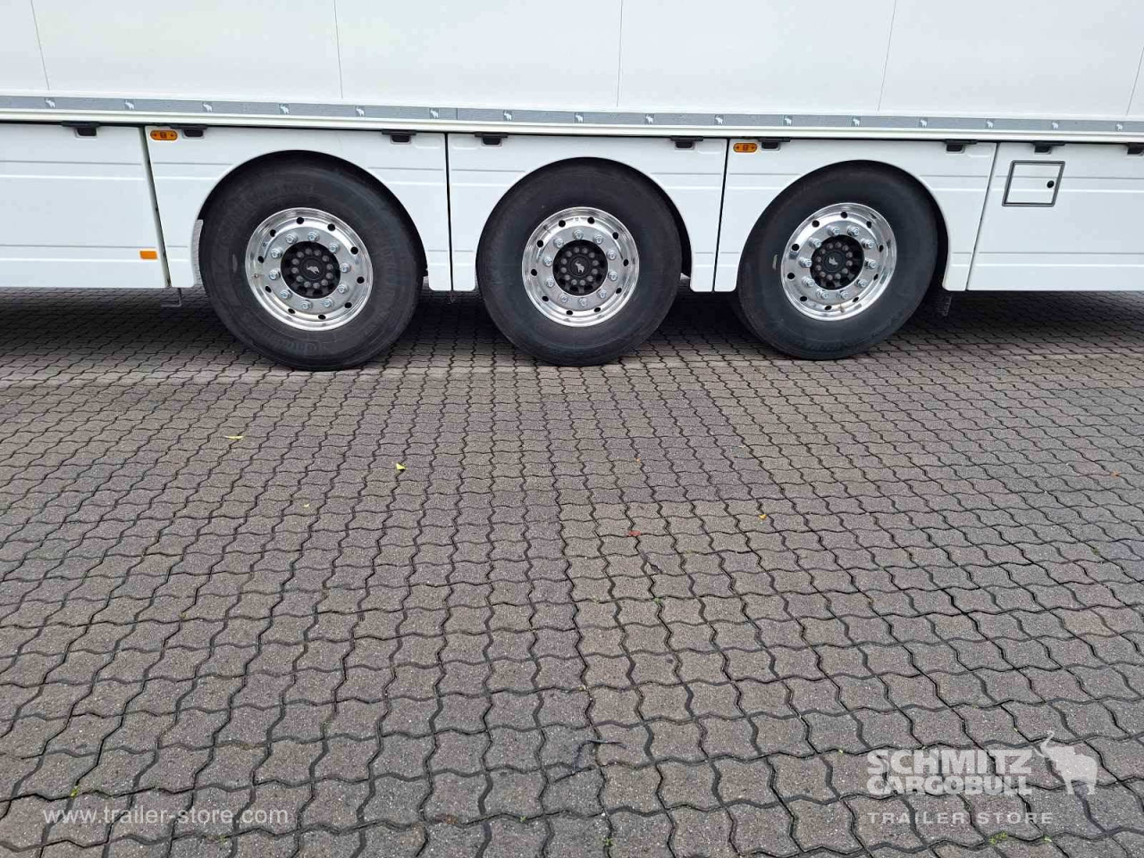 SCHMITZ Auflieger Tiefkühler Standard Double deck - Isothermal semi-trailer: picture 2 SCHMITZ Auflieger Tiefkühler Standard Double deck - Isothermal semi-trailer: picture 2