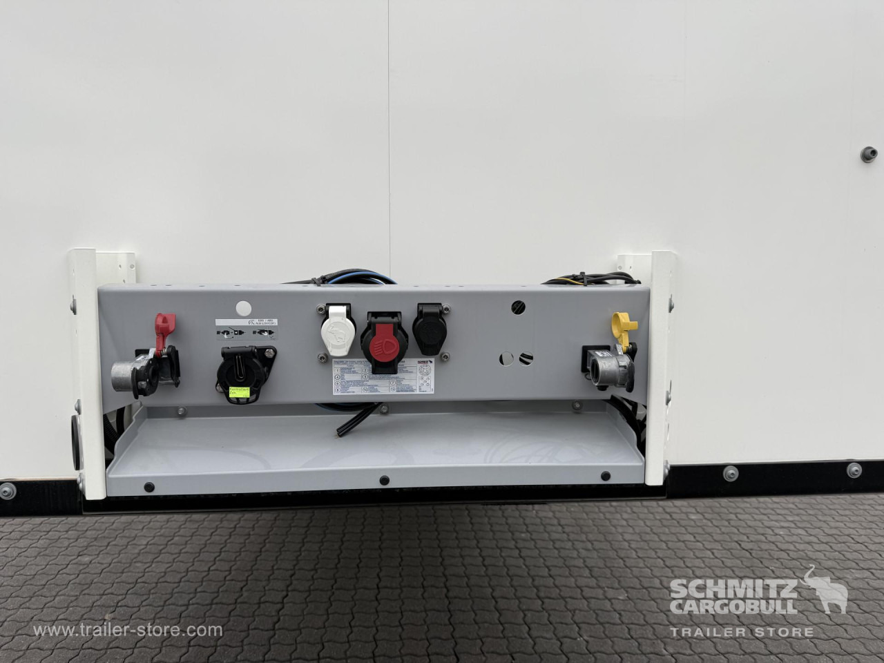 New Isothermal semi-trailer SCHMITZ Auflieger Tiefkühler Standard Double deck: picture 6