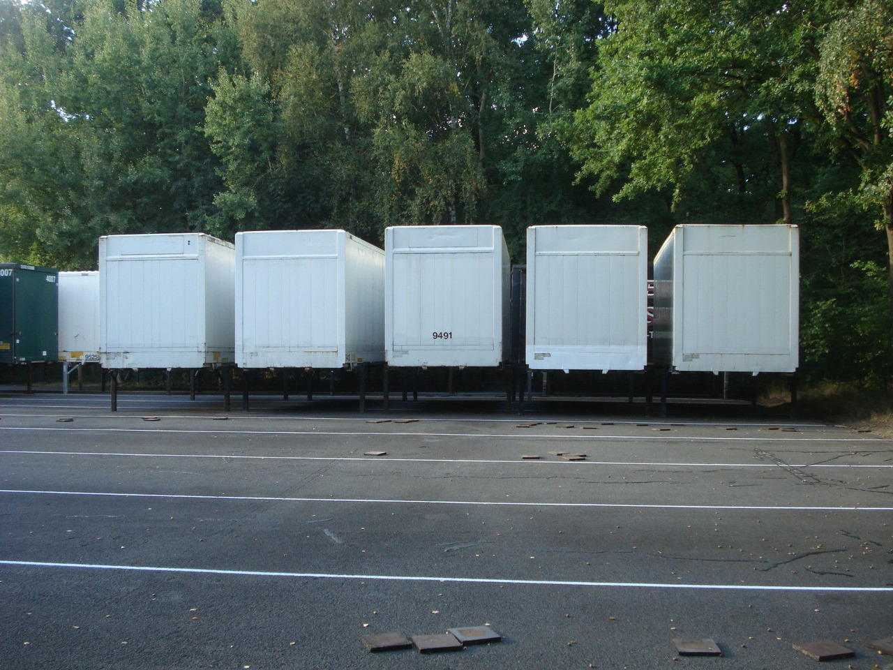 Krone WK 7,7 STG Kleider Textil Lager Jumbo C 7,82 WB - Closed box trailer: picture 2 Krone WK 7,7 STG Kleider Textil Lager Jumbo C 7,82 WB - Closed box trailer: picture 2