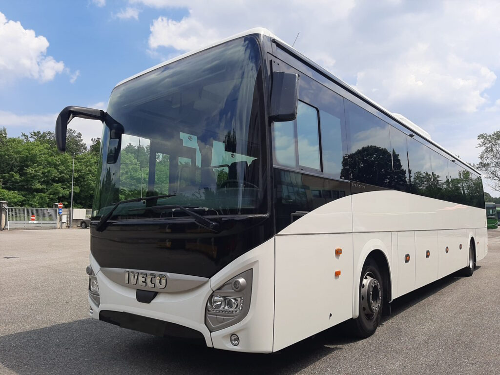 N.1 Iveco Evadys – Anno 2019 - Coach: picture 3 N.1 Iveco Evadys – Anno 2019 - Coach: picture 3