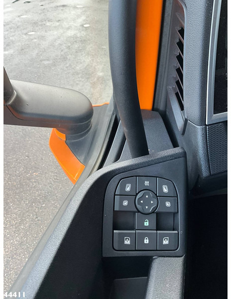 Hook lift truck, Crane truck DAF FAQ XD 450 8x2 Euro 6 HMF 28 Tonmeter laadkraan: picture 20 Hook lift truck, Crane truck DAF FAQ XD 450 8x2 Euro 6 HMF 28 Tonmeter laadkraan: picture 20