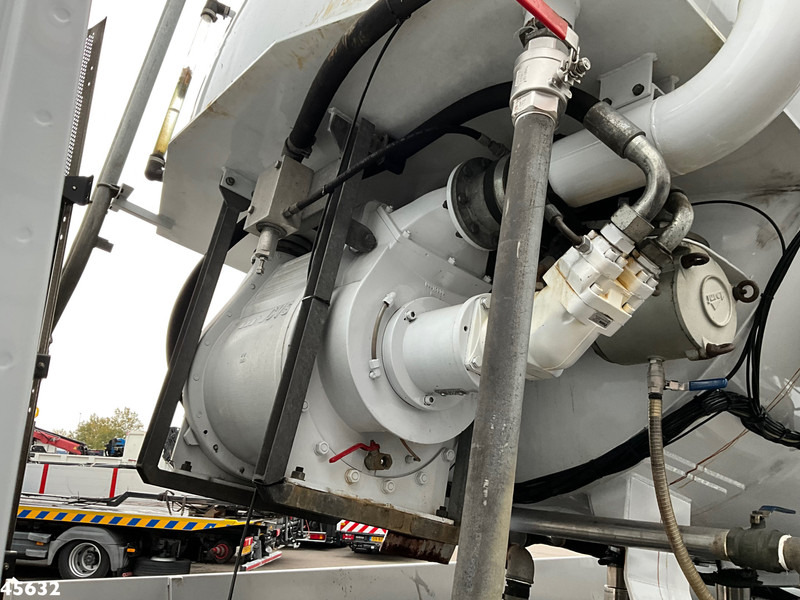 Mercedes-Benz Antos 2833 Euro 6 DHM kolkenzuiger Just 123.687 km! leasing Mercedes-Benz Antos 2833 Euro 6 DHM kolkenzuiger Just 123.687 km!: picture 15