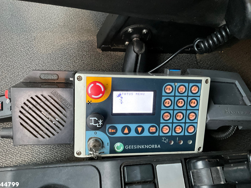 Garbage truck Renault D 26 WIDE Euro 6 Geesink Norba MF 300 Just 128.417 km!: picture 19 Garbage truck Renault D 26 WIDE Euro 6 Geesink Norba MF 300 Just 128.417 km!: picture 19