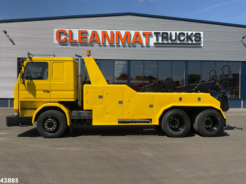 Scania R 142-H.400 6x2 Abschlepp "Gerestaureerde Oldtimer" - Tow truck: picture 4 Scania R 142-H.400 6x2 Abschlepp "Gerestaureerde Oldtimer" - Tow truck: picture 4