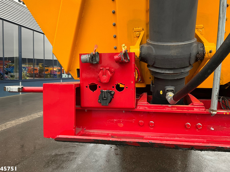 DAF FTG XF 530 6x2 Euro 6 ZF Intarder Kiphydrauliek + OVA 2-assige kipoplegger 32m³ - Tractor truck: picture 4 DAF FTG XF 530 6x2 Euro 6 ZF Intarder Kiphydrauliek + OVA 2-assige kipoplegger 32m³ - Tractor truck: picture 4