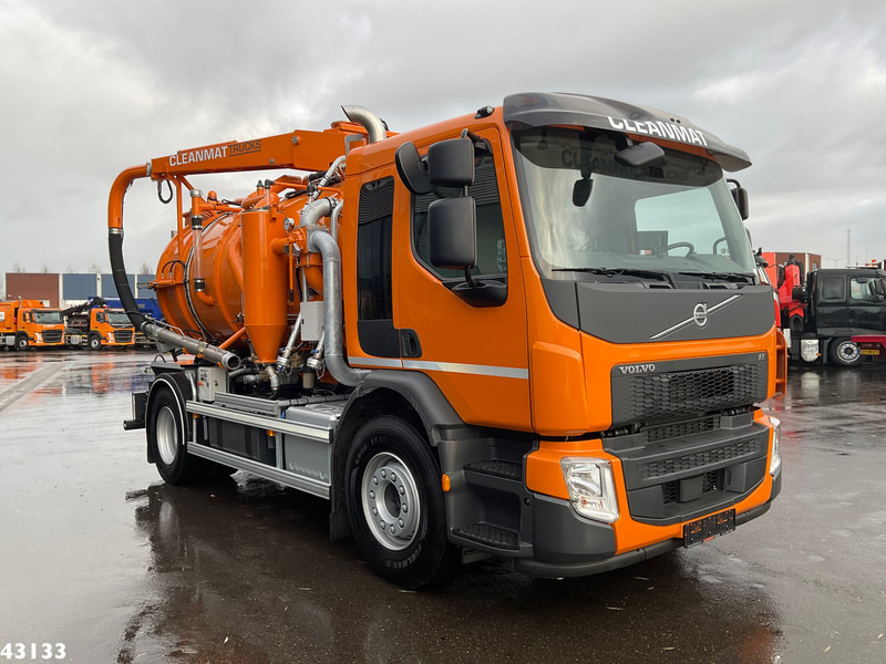 Volvo FE 320 DHM 8m³ Kolkenzuiger - Vacuum truck: picture 4 Volvo FE 320 DHM 8m³ Kolkenzuiger - Vacuum truck: picture 4