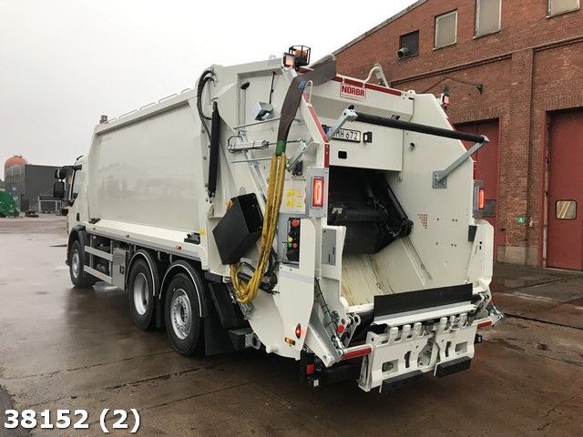 Volvo FE 320 GeesinkNorba - Garbage truck: picture 2 Volvo FE 320 GeesinkNorba - Garbage truck: picture 2