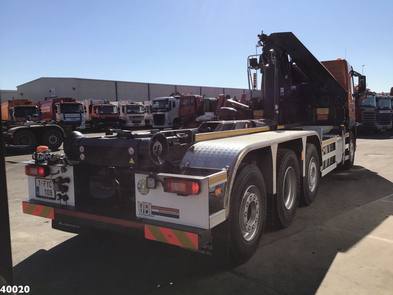 Volvo FM 420 8x2 HMF 28 ton/meter laadkraan Welvaarts weighing system - Hook lift truck, Crane truck: picture 4 Volvo FM 420 8x2 HMF 28 ton/meter laadkraan Welvaarts weighing system - Hook lift truck, Crane truck: picture 4