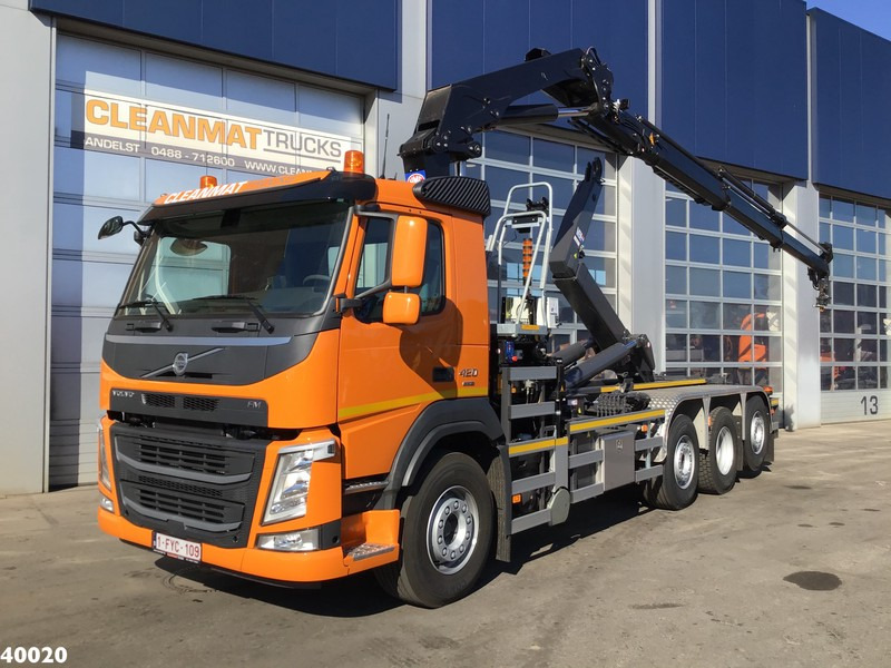 Volvo FM 420 8x2 HMF 28 ton/meter laadkraan Welvaarts weighing system - Hook lift truck, Crane truck: picture 1 Volvo FM 420 8x2 HMF 28 ton/meter laadkraan Welvaarts weighing system - Hook lift truck, Crane truck: picture 1