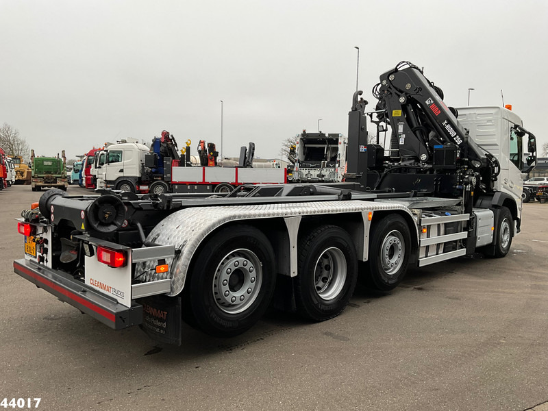 Volvo FM 420 8x2 Hiab 25 Tonmeter laadkraan + Welvaarts weighing system - Hook lift truck, Crane truck: picture 5 Volvo FM 420 8x2 Hiab 25 Tonmeter laadkraan + Welvaarts weighing system - Hook lift truck, Crane truck: picture 5