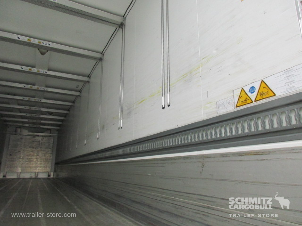 SCHMITZ Reefer Standard Double deck - Isothermal semi-trailer: picture 2 SCHMITZ Reefer Standard Double deck - Isothermal semi-trailer: picture 2