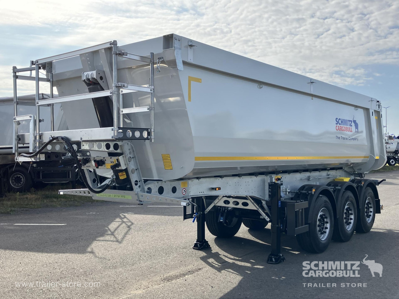 SCHMITZ Auflieger Kipper Stahlrundmulde 29m³ - Tipper semi-trailer: picture 5 SCHMITZ Auflieger Kipper Stahlrundmulde 29m³ - Tipper semi-trailer: picture 5