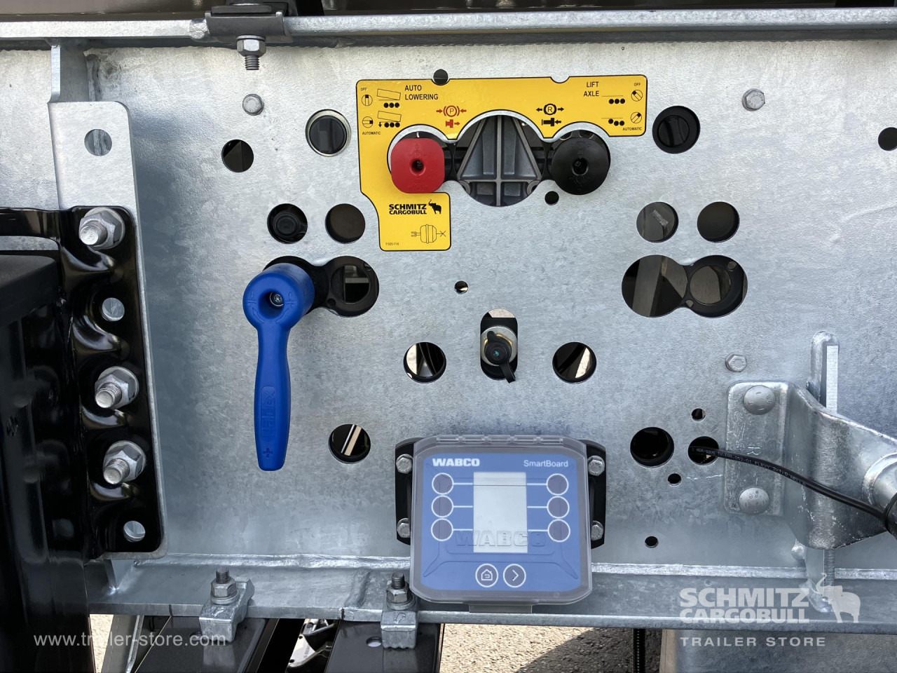 SCHMITZ Auflieger Kipper Stahlrundmulde 29m³ - Tipper semi-trailer: picture 3 SCHMITZ Auflieger Kipper Stahlrundmulde 29m³ - Tipper semi-trailer: picture 3