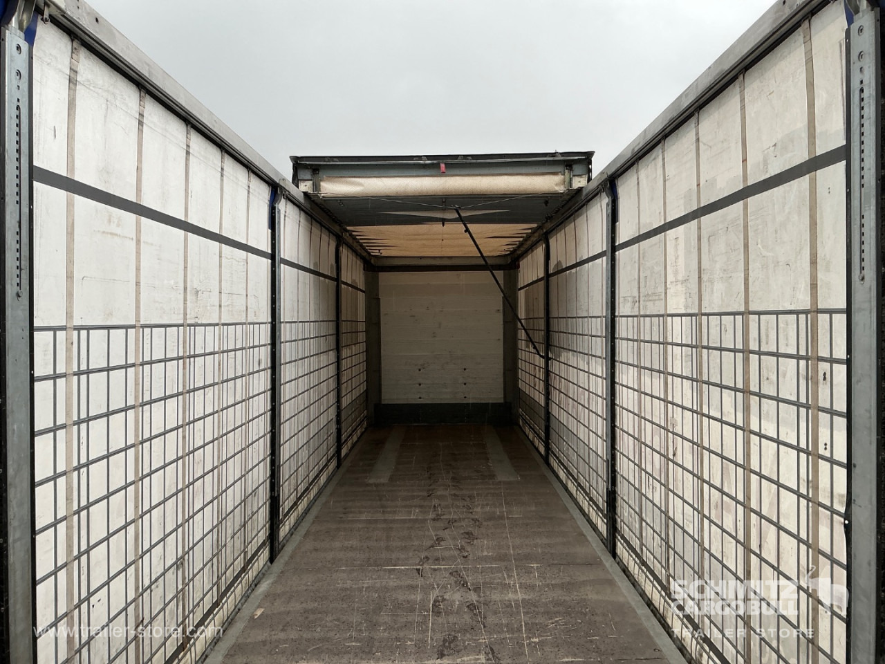 SCHMITZ Curtainsider Standard - Curtainsider semi-trailer: picture 5 SCHMITZ Curtainsider Standard - Curtainsider semi-trailer: picture 5