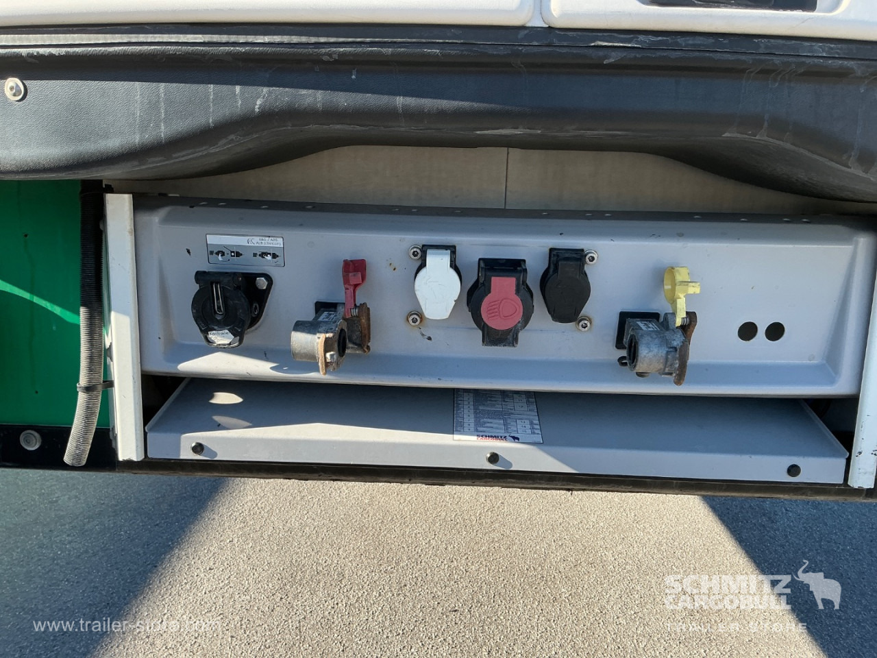 SCHMITZ Reefer Standard - Isothermal semi-trailer: picture 4 SCHMITZ Reefer Standard - Isothermal semi-trailer: picture 4