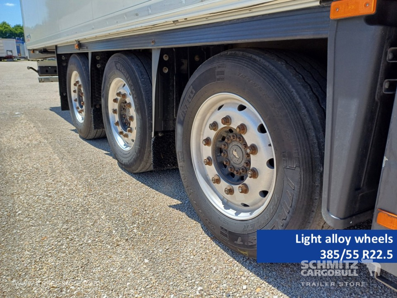 SCHMITZ Reefer Standard - Isothermal semi-trailer: picture 2 SCHMITZ Reefer Standard - Isothermal semi-trailer: picture 2