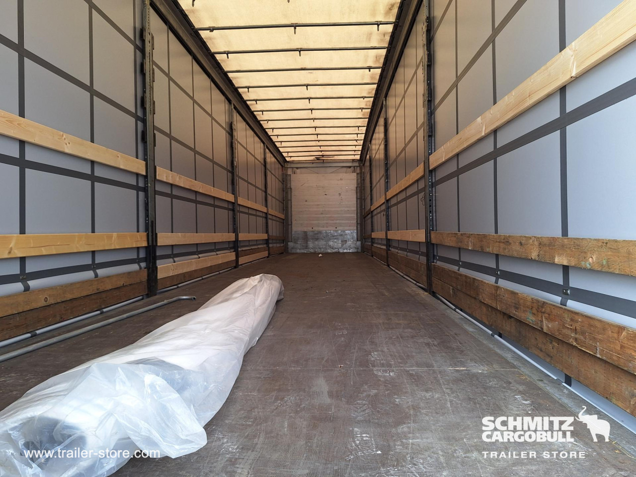 SCHMITZ Tolóponyva Mega - Curtainsider semi-trailer: picture 4 SCHMITZ Tolóponyva Mega - Curtainsider semi-trailer: picture 4