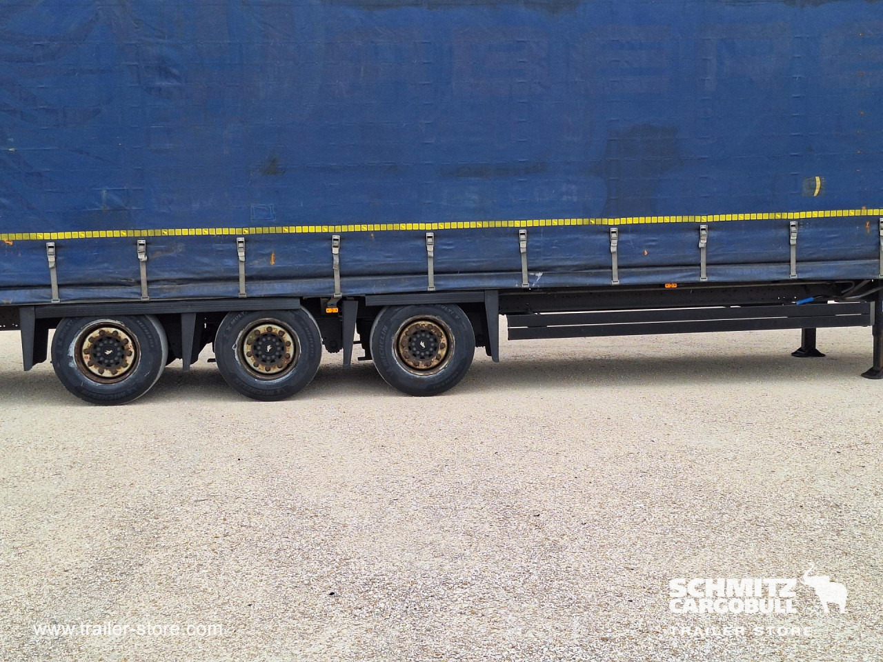 SCHMITZ Tolóponyva Mega - Curtainsider semi-trailer: picture 5 SCHMITZ Tolóponyva Mega - Curtainsider semi-trailer: picture 5
