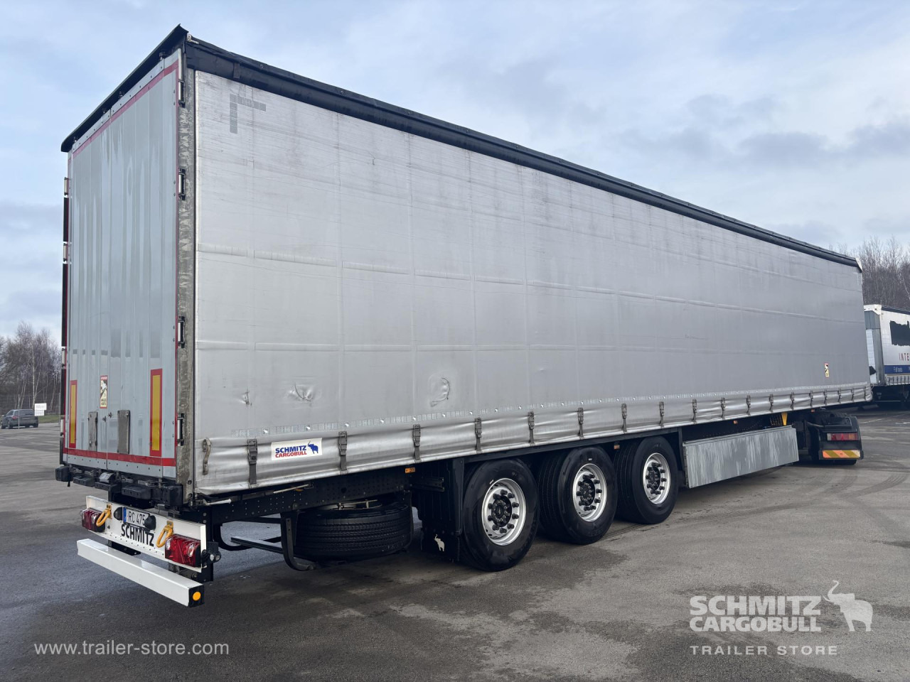 SCHMITZ Curtainsider Standard - Curtainsider semi-trailer: picture 1 SCHMITZ Curtainsider Standard - Curtainsider semi-trailer: picture 1