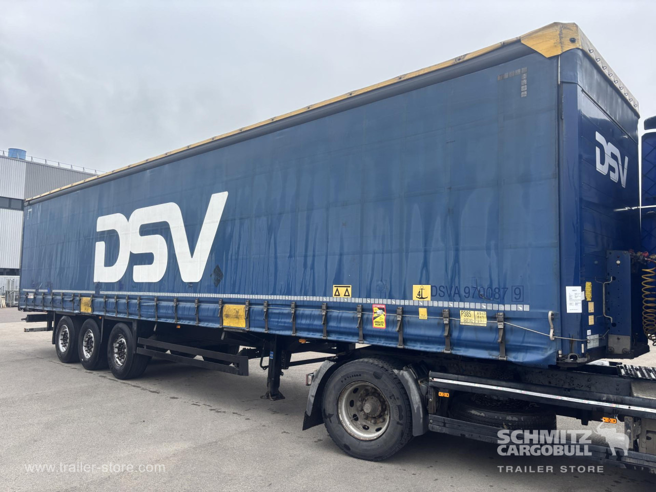SCHMITZ Curtainsider Standard - Curtainsider semi-trailer: picture 5 SCHMITZ Curtainsider Standard - Curtainsider semi-trailer: picture 5