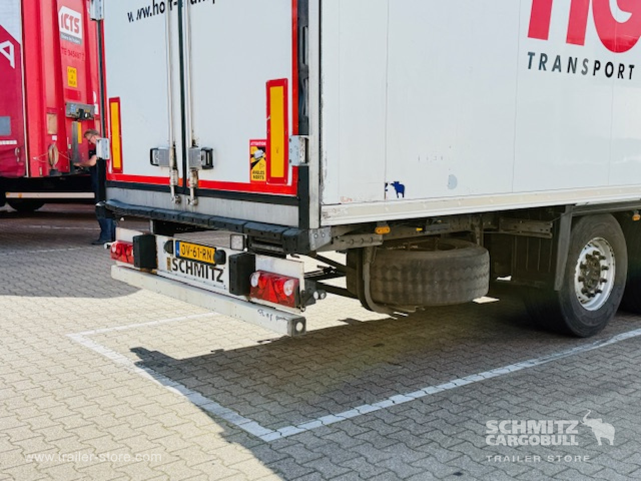 SCHMITZ Oplegger Vries Standard Double deck - Isothermal semi-trailer: picture 4 SCHMITZ Oplegger Vries Standard Double deck - Isothermal semi-trailer: picture 4
