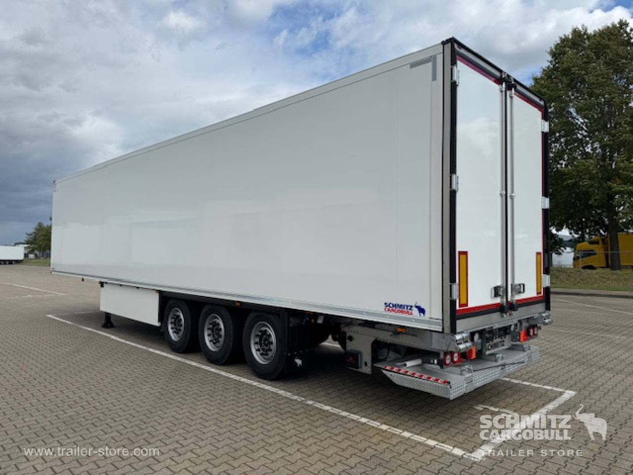 SCHMITZ Oplegger Vries Standard Taillift - Isothermal semi-trailer: picture 5 SCHMITZ Oplegger Vries Standard Taillift - Isothermal semi-trailer: picture 5