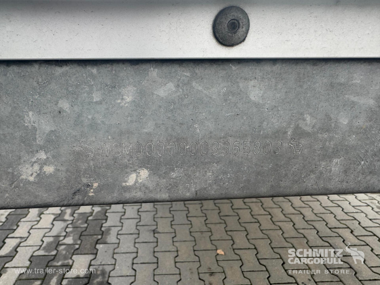SCHMITZ Curtainsider Standard - Curtainsider semi-trailer: picture 3 SCHMITZ Curtainsider Standard - Curtainsider semi-trailer: picture 3
