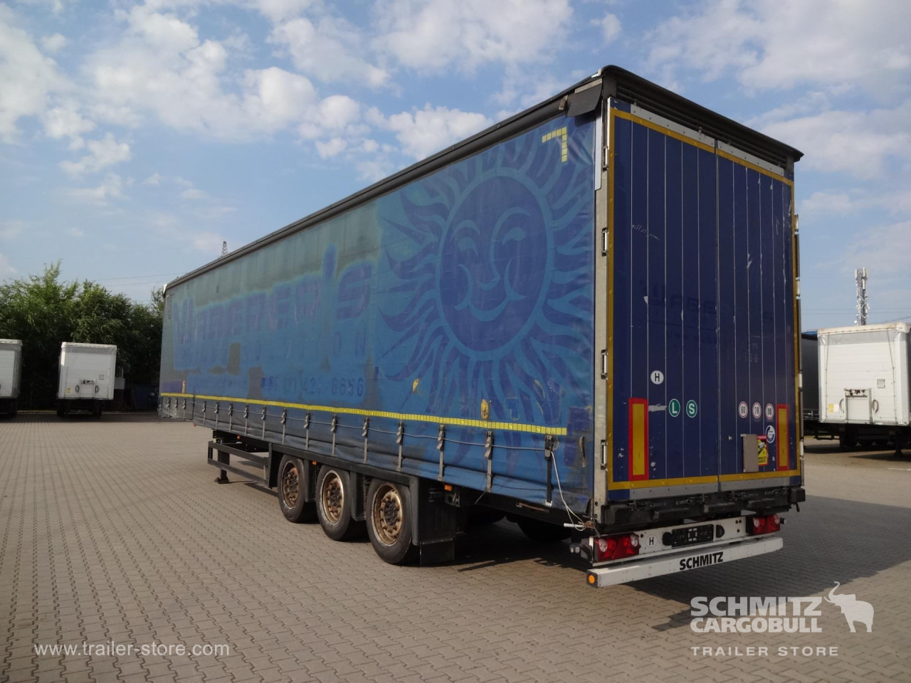 SCHMITZ Curtainsider Varios - Curtainsider semi-trailer: picture 4 SCHMITZ Curtainsider Varios - Curtainsider semi-trailer: picture 4