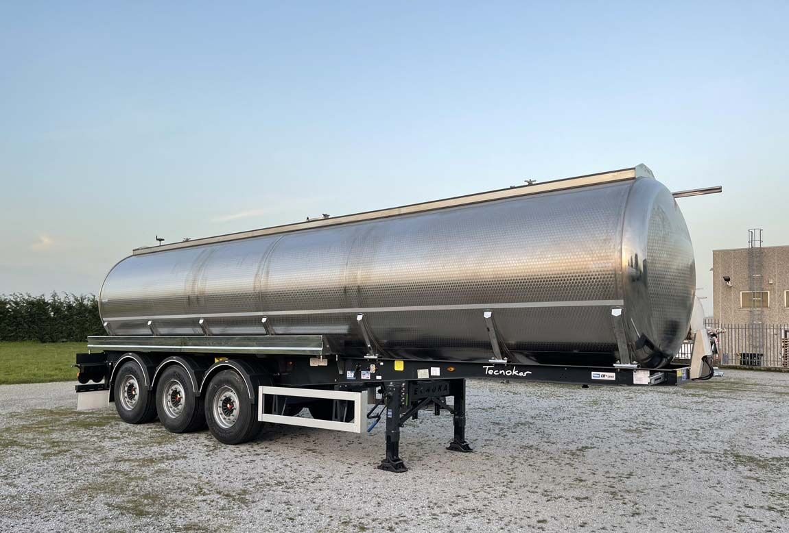 Bata CISTERNA MODELLO STANDARD NON ISOLATA 31.000LT NUOVA - Tanker semi-trailer: picture 4 Bata CISTERNA MODELLO STANDARD NON ISOLATA 31.000LT NUOVA - Tanker semi-trailer: picture 4