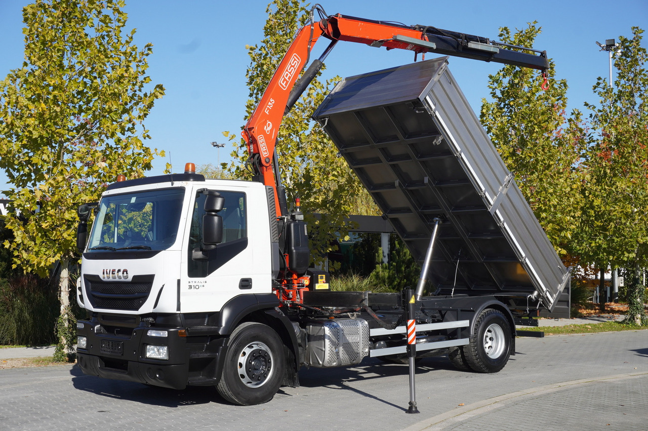 Tipper, Crane truck IVECO Stralis 310 E6 / NEW 3-sided tipper / Fassi F135 crane with remote control: picture 6