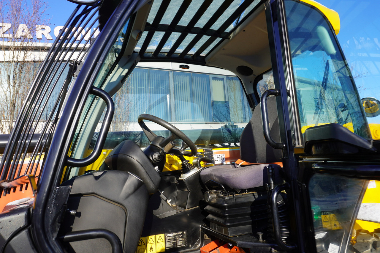 Telescopic wheel loader JCB 540-170 Telescopic Loader / 17m / joystick: picture 35