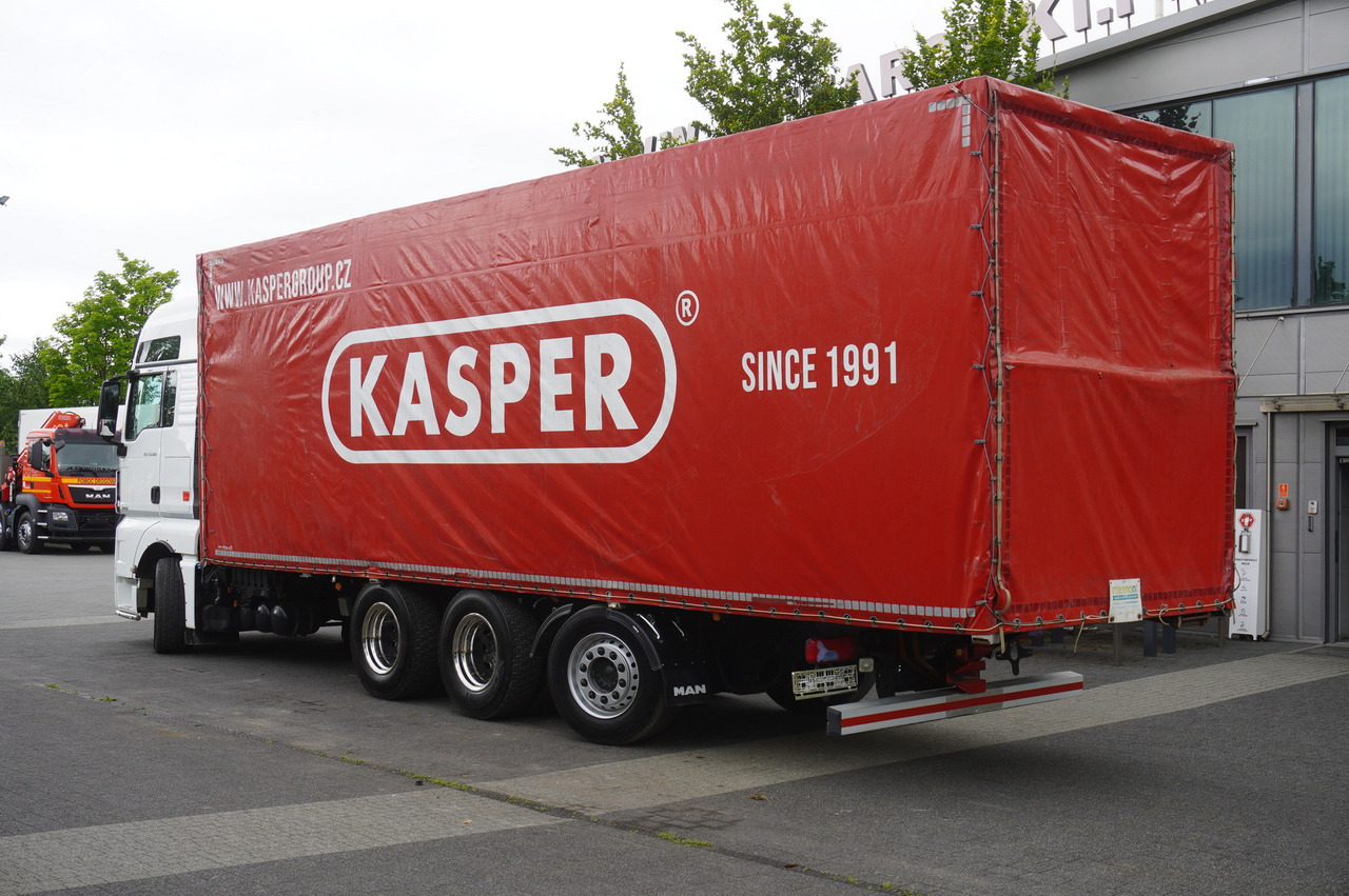 MAN MAN TGX 35.580 E6 8x4 /4 / 23 EPAL tarp superstructure / 4th axle steered - Curtain side truck: picture 3 MAN MAN TGX 35.580 E6 8x4 /4 / 23 EPAL tarp superstructure / 4th axle steered - Curtain side truck: picture 3